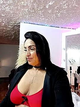 Snapshot of zullyxhot chatting on October 1, 2025, 9:51 pm zullyxhot online show from October 1, 2025, 9:51 pm