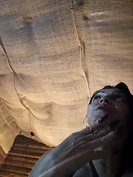 zullyxhot online show from February 14, 2026, 12:00 am