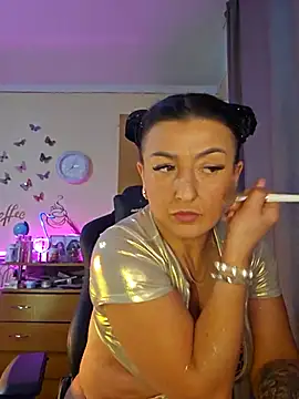 Snapshot of Hotangel75 chatting on February 2, 2026, 11:42 am Hotangel75 online show from February 2, 2026, 11:42 am