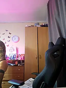 Hotangel75 online show from September 17, 2025, 8:38 am