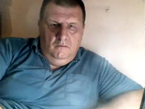 Vyrtous579 online show from October 4, 2025, 3:57 pm