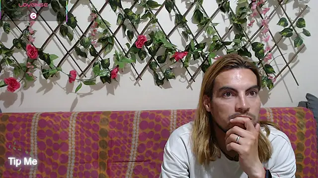 Jack Emily1 online show from January 14, 2026, 10:35 pm