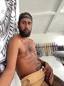 PuroMosh19 online show from November 14, 2025, 8:12 pm