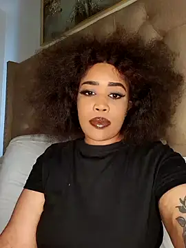 Snapshot of CAMMII_ chatting on October 8, 2025, 11:12 am CAMMII online show from October 8, 2025, 11:12 am