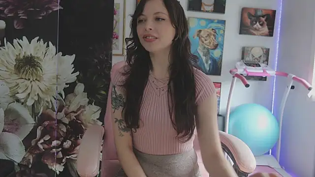 makiyahbelle online show from February 19, 2026, 3:03 am