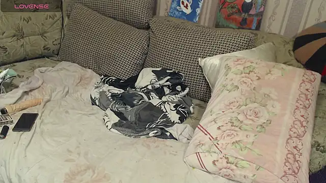 Snapshot of FancyLily chatting on January 5, 2025, 7:28 pm FancyLily online show from January 5, 2025, 7:28 pm