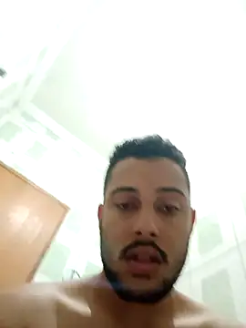 AzureKnee online show from November 17, 2025, 5:28 pm