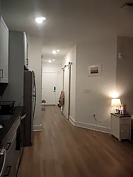 Snapshot of HollyTattoo chatting on December 13, 2024, 12:28 pm HollyTattoo online show from December 13, 2024, 12:28 pm