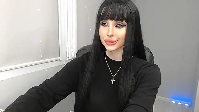 Snapshot of Lady_Joli chatting on December 23, 2024, 9:08 pm Lady Joli online show from December 23, 2024, 9:08 pm