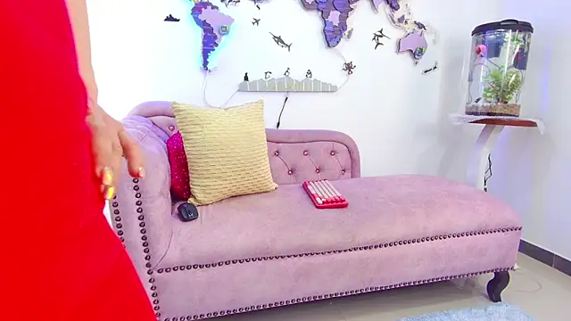 MarcelaFlores online show from February 8, 2025, 2:16 pm