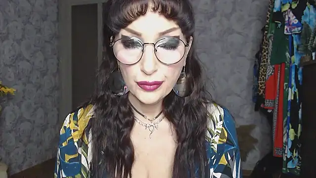 Aziza1 online show from February 12, 2026, 1:44 pm