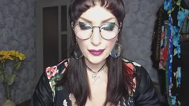 Aziza1 online show from April 7, 2026, 2:19 pm