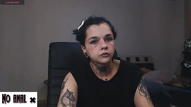 Dark  Elf online show from February 1, 2025, 10:12 pm