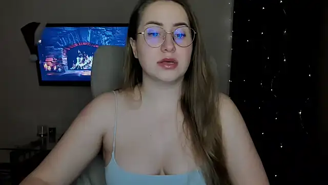 SeasonalSomeone online show from January 9, 2025, 6:47 pm