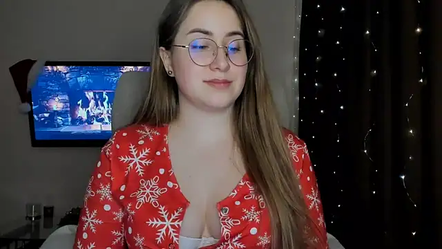 SeasonalSomeone online show from January 4, 2025, 8:37 pm