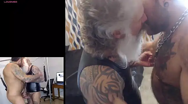 Snapshot of njdbear chatting on December 4, 2024, 1:08 am njdbear online show from December 4, 2024, 1:08 am