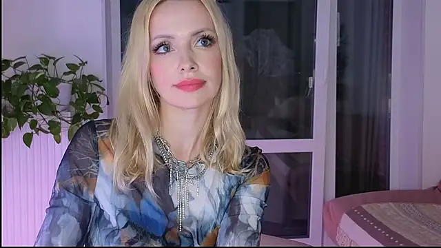 BowToYourWeakness online show from September 19, 2025, 6:01 pm