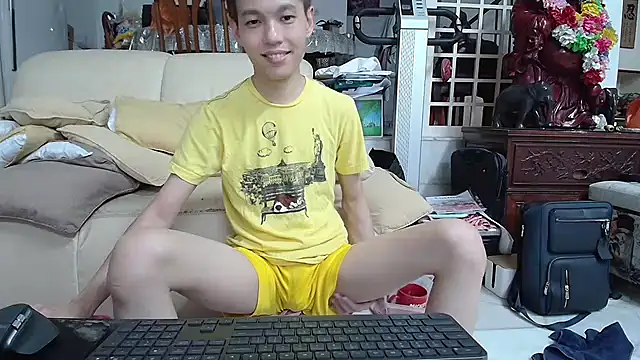 Snapshot of andrewooi chatting on January 18, 2025, 7:17 am andrewooi online show from January 18, 2025, 7:17 am