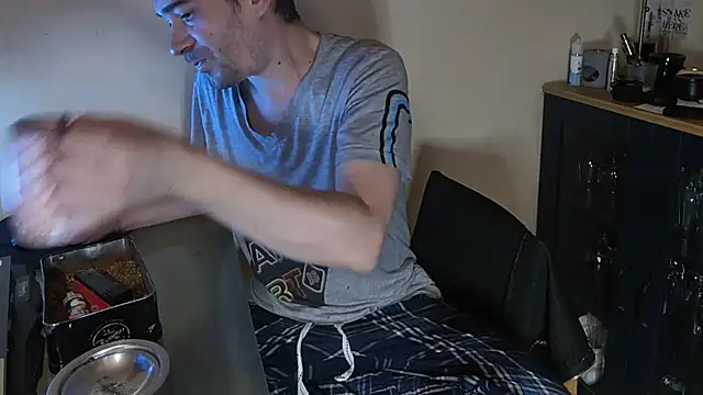 Ethangay online show from October 3, 2025, 4:58 am