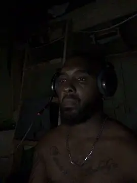 Snapshot of livepro chatting on October 17, 2025, 3:32 am livepro online show from October 17, 2025, 3:32 am