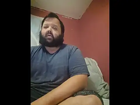 Strongbutgentle36 online show from February 9, 2026, 7:06 am