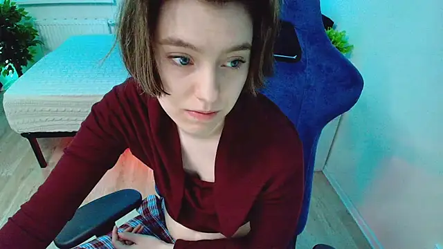 CranberryHot online show from September 24, 2025, 3:40 pm