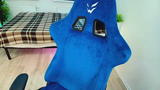 CranberryHot online show from September 20, 2025, 10:53 am