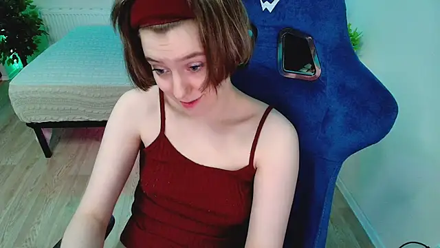 CranberryHot online show from October 5, 2025, 6:48 am