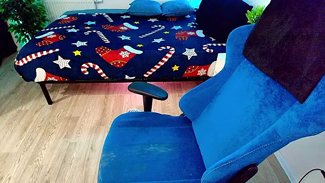 CranberryHot online show from March 9, 2026, 11:52 pm