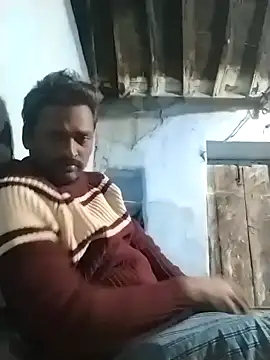 rohanhotguy online show from December 15, 2025, 4:24 pm