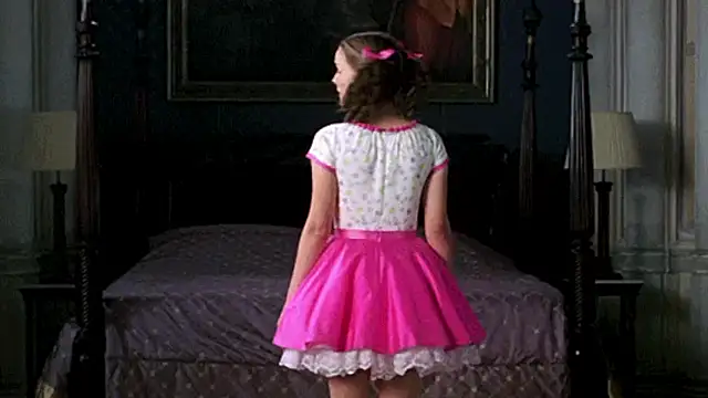 fmodel online show from October 27, 2025, 8:48 am