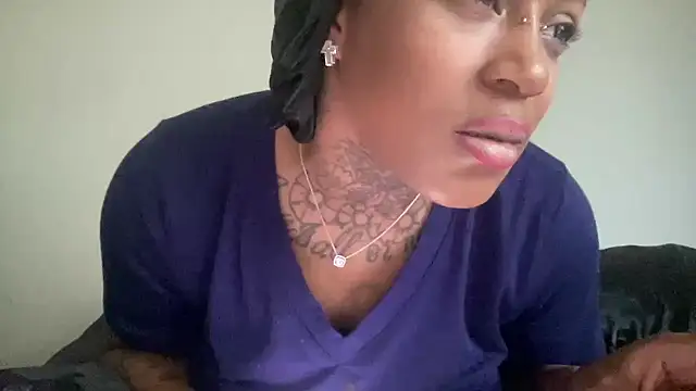 Snapshot of Creamesensation chatting on February 27, 2026, 2:50 pm Creamesensation online show from February 27, 2026, 2:50 pm