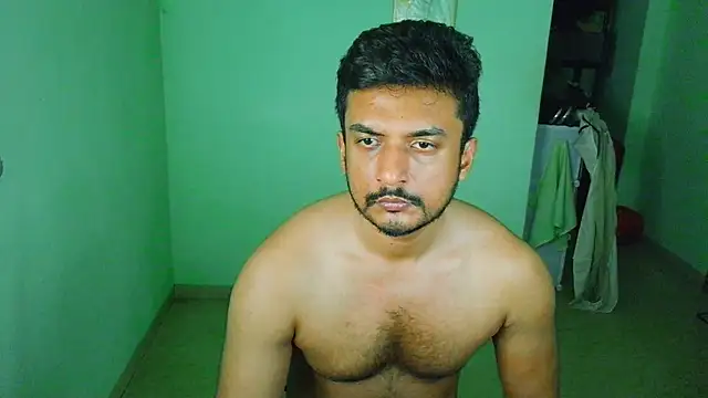 daringcutie online show from April 18, 2026, 12:13 am