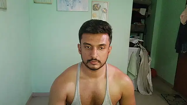 daringcutie online show from March 28, 2026, 8:37 am