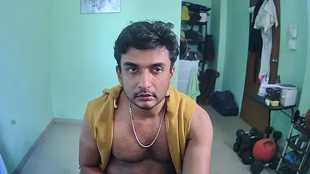 Snapshot of daringcutie chatting on December 10, 2024, 6:33 am daringcutie online show from December 10, 2024, 6:33 am