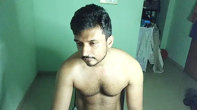 Snapshot of daringcutie chatting on May 22, 2026, 12:30 am daringcutie online show from May 22, 2026, 12:30 am