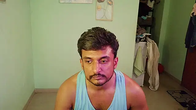 daringcutie online show from March 27, 2026, 9:43 am