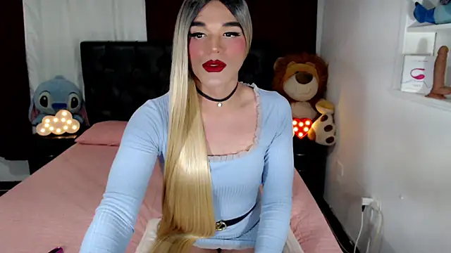 Snapshot of Morgan_rox23 chatting on December 6, 2024, 4:19 am Morgan rox23 online show from December 6, 2024, 4:19 am