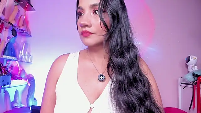 christymilkk online show from September 23, 2025, 1:34 am