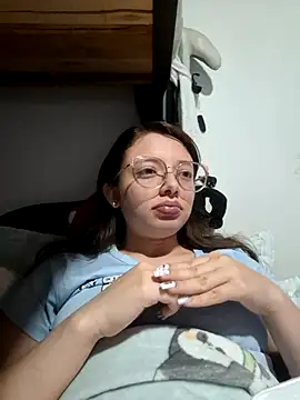 linda-schmidt online show from December 14, 2025, 1:23 am