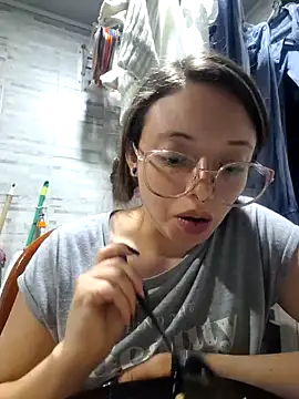 linda-schmidt online show from October 10, 2025, 9:48 pm