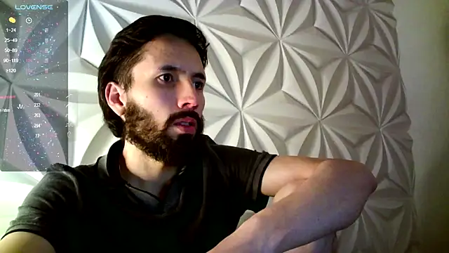 jerryandjessica online show from November 13, 2025, 9:46 am