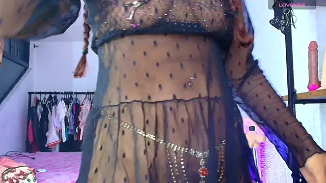 Snapshot of deepthroatlatina chatting on March 2, 2026, 10:17 pm deepthroatlatina online show from March 2, 2026, 10:17 pm