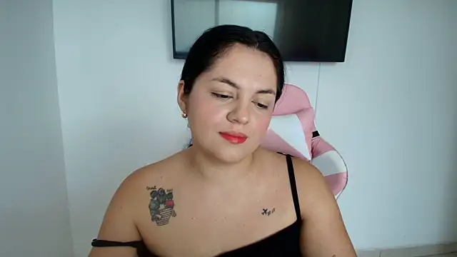 Anal Milky Momma online show from March 4, 2026, 12:35 pm