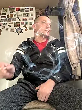 Snapshot of DanielOhCool chatting on February 27, 2026, 8:36 am DanielOhCool online show from February 27, 2026, 8:36 am