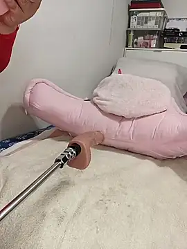 Snapshot of babyariane chatting on September 20, 2025, 11:43 pm babyariane online show from September 20, 2025, 11:43 pm