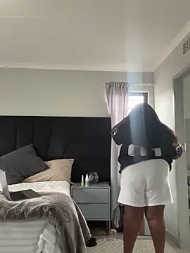 MissLola27 online show from February 21, 2026, 6:48 am