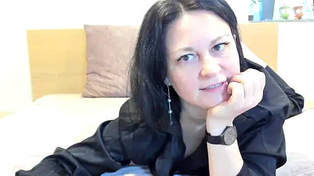 BritttanyBrix online show from March 15, 2026, 11:28 am