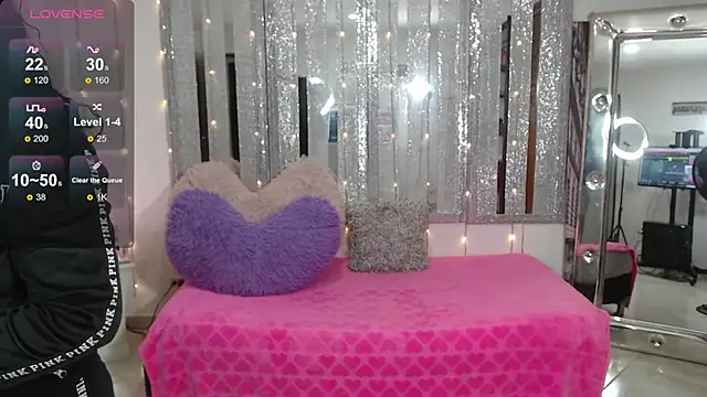 mijal queen online show from February 1, 2025, 2:16 am