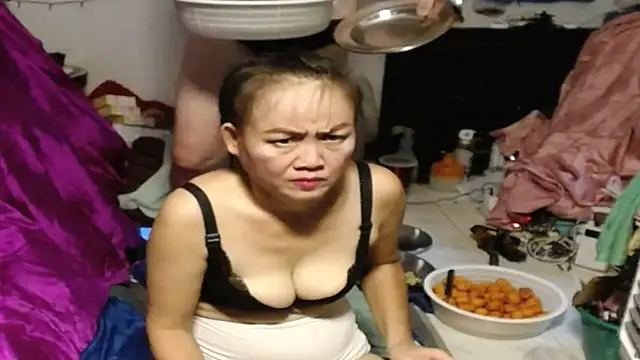 1CuteAndSexy69 online show from April 29, 2026, 5:30 pm
